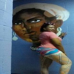 Meet your Posher, Ayanna